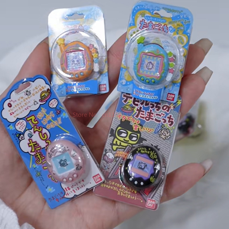 Bandai Model Tamagotchi - 本物の在庫ありたまごっちミニかわいいリングアクセサリーシリーズビッグマウスジーマ明治周辺コレクションおもちゃ誕生日プレゼント