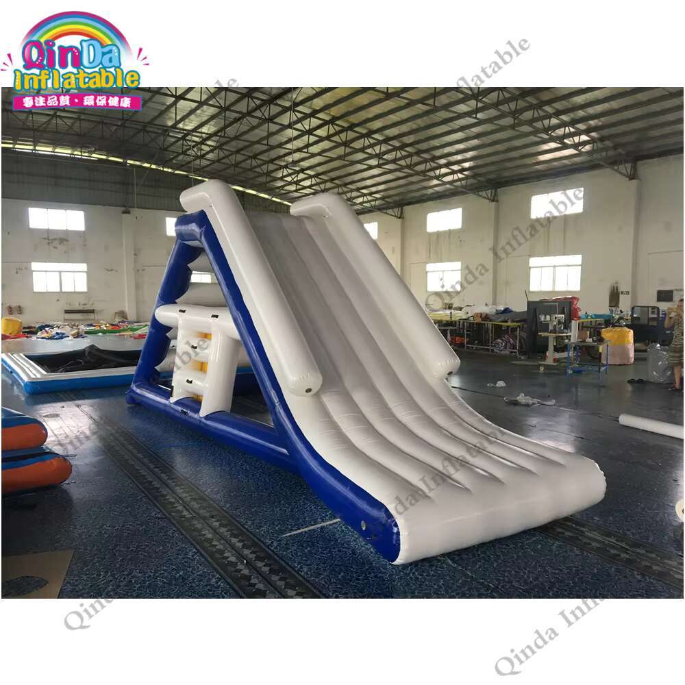 子供と大人のためのフローティングインフレータブルウォータース - Kids Outdoor Inflatable Water Slide のレビューと価格