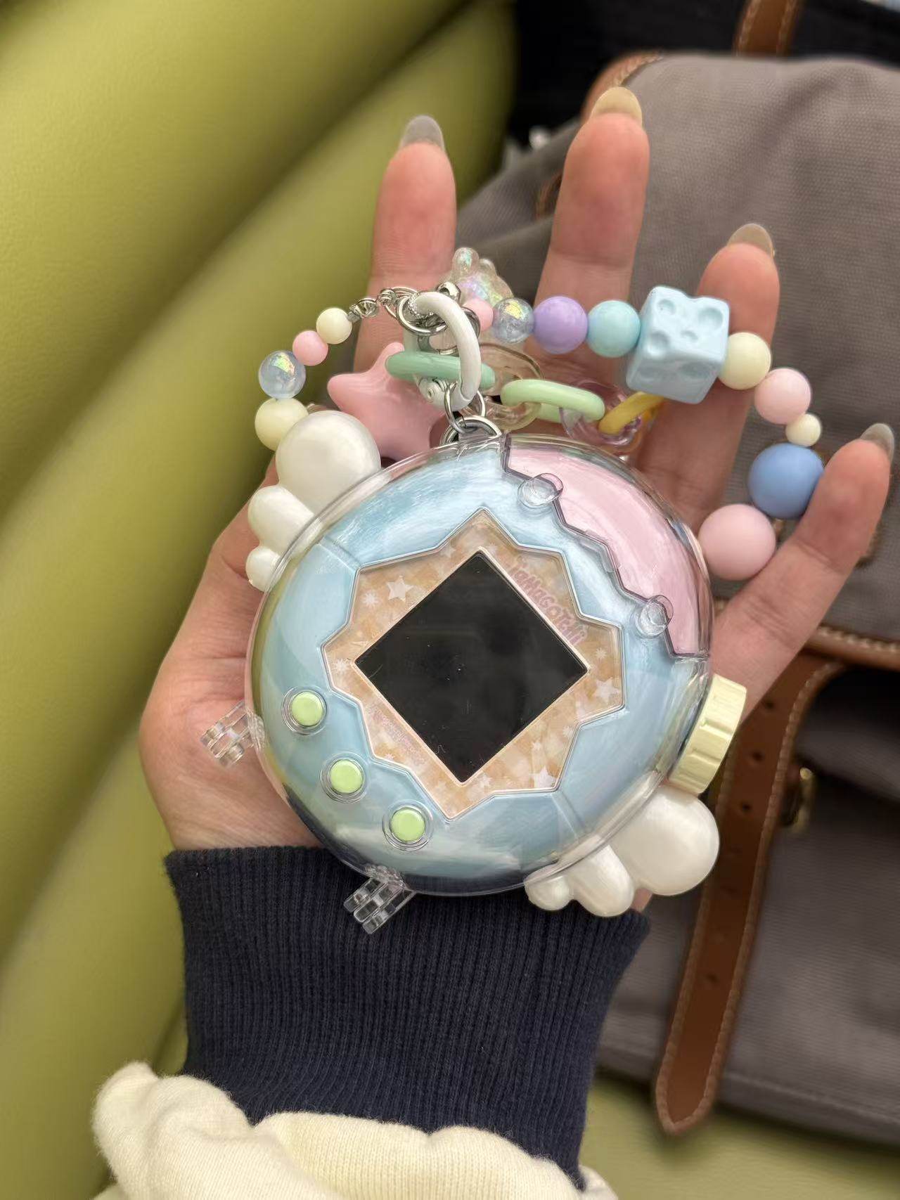 新入荷 たまごっち 保護シェル グリッターウィングス エンジ - Bandai Model Tamagotchi のレビューと価格