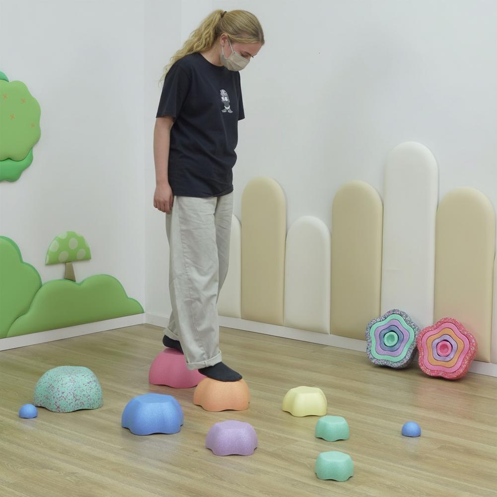 子供用滑り止めバランスストーン、創造的な積み重ねおもちゃ、屋 - Kids Outdoor Obstacle Course のレビューと価格