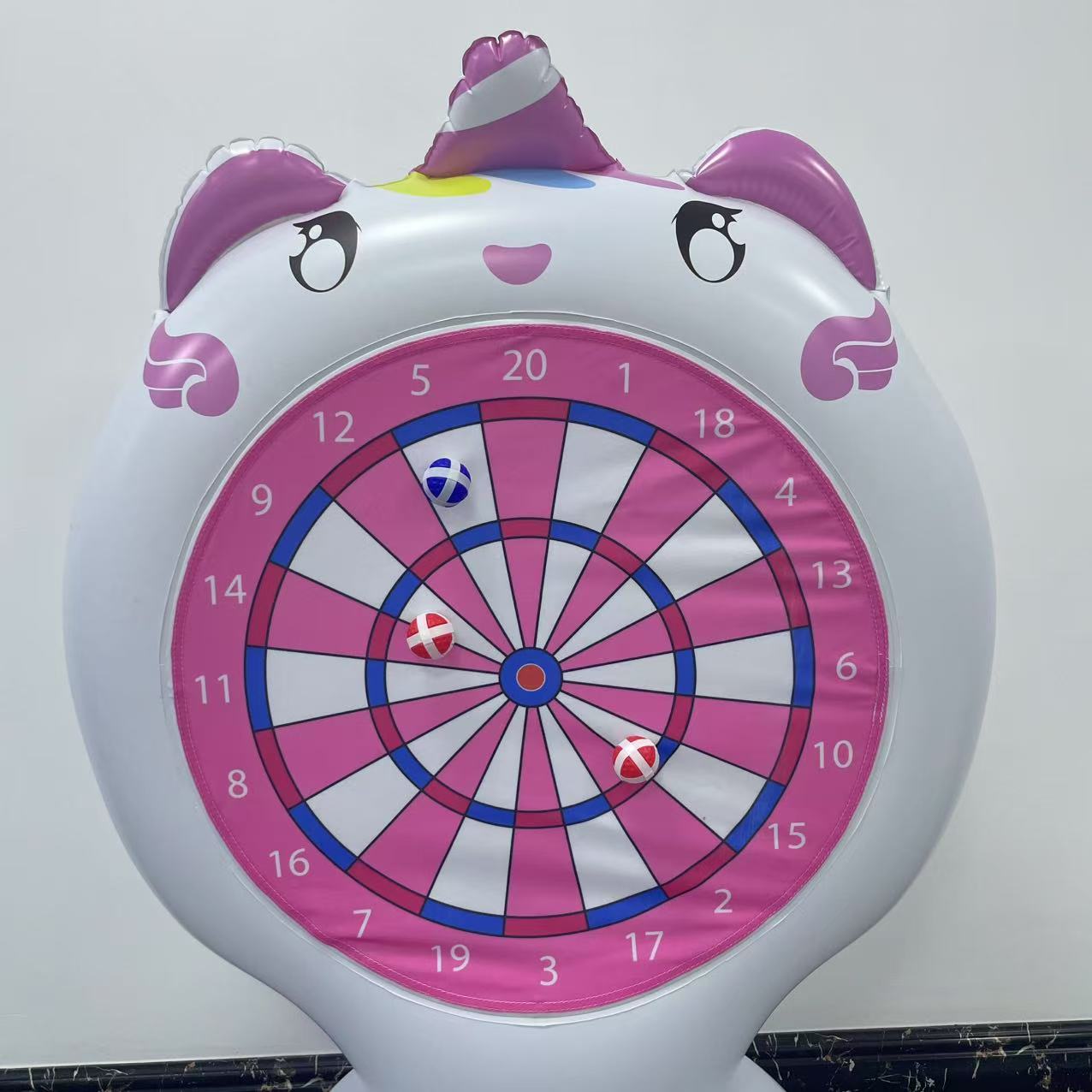 インフレータブルユニコーン投げゲームターゲット粘着ダーツ屋外 - Kids Outdoor Games のレビューと価格